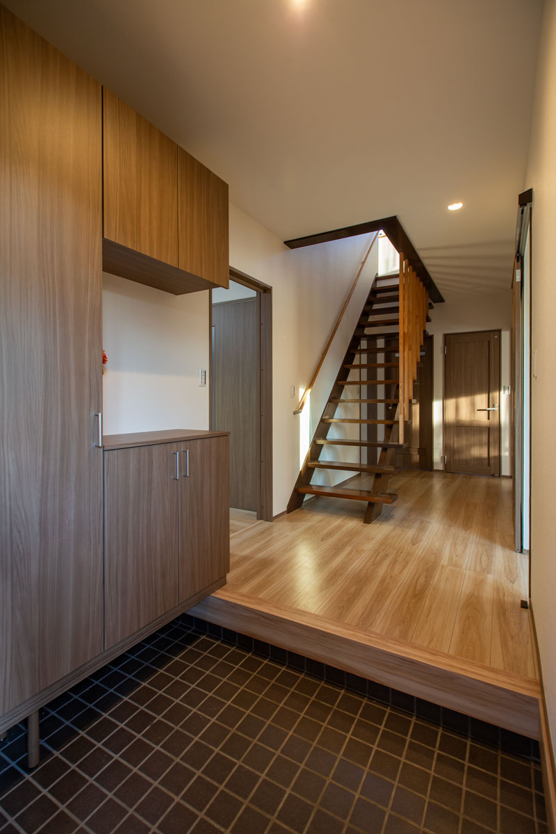 太田市玄関リフォーム施工例